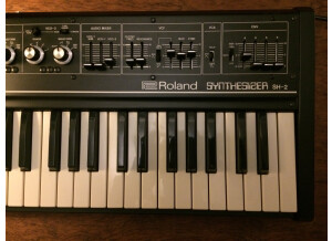 Roland SH-2 (67154)