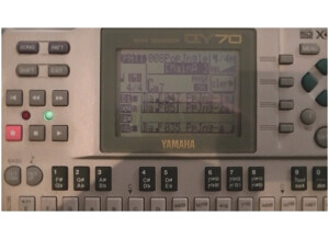 Yamaha QY70 B