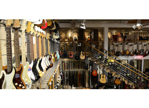 photos magasin thomann rayon guitares