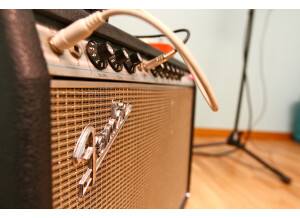 Fender Deluxe Reverb "Silverface" [1968-1982] (90978)