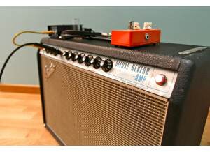 Fender Deluxe Reverb "Silverface" [1968-1982] (31732)