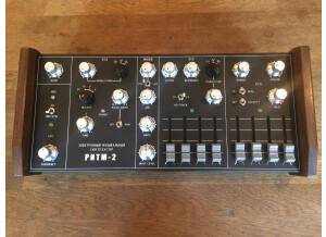 Ritm 2 2017 Noir Dessus Anglais