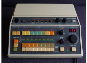 Roland CR-8000 (10062)