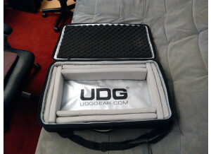 UDG U7102BL