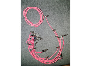 Lava Cable Right Angle Solder-Free Plug (43121)