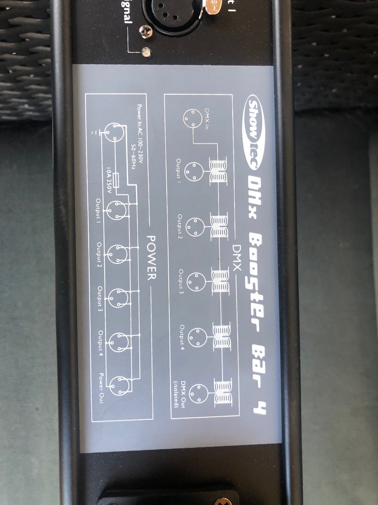 showtec booster bar 4