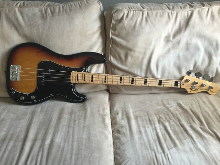Fender Classic '70s Precision Bass