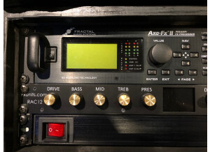 Fractal Audio Systems Axe-Fx II (70799)