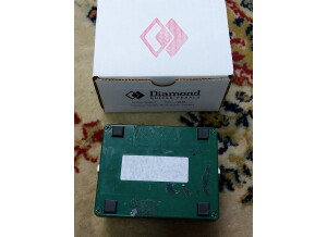 diamond-tremolo-2448771