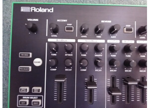 Roland TR-8 (46298)