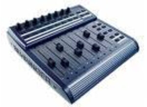 Behringer BCF 2000