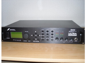Fractal Audio Systems Axe-Fx Ultra (88781)