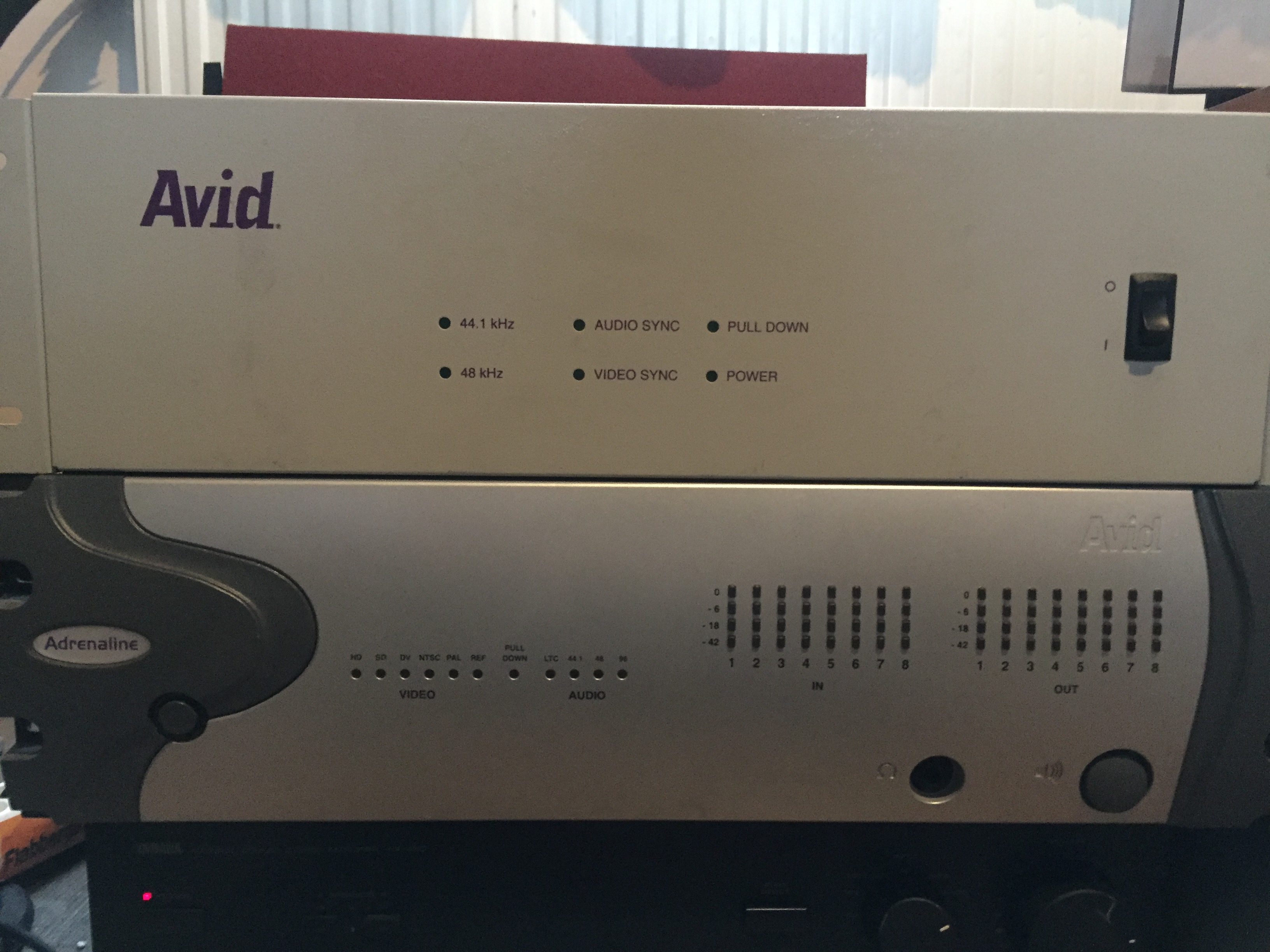 Avid Adrenaline +Avid breakbox 2 preamplis micros et convertisseurs