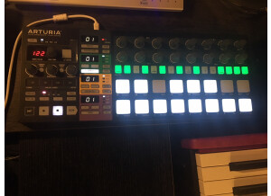 Arturia BeatStep Pro Black Edition (72173)