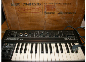 Roland SH-09 (45571)