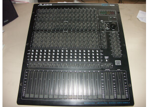 Alesis 1622 MIXER