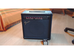 Fender M-80 (5333)