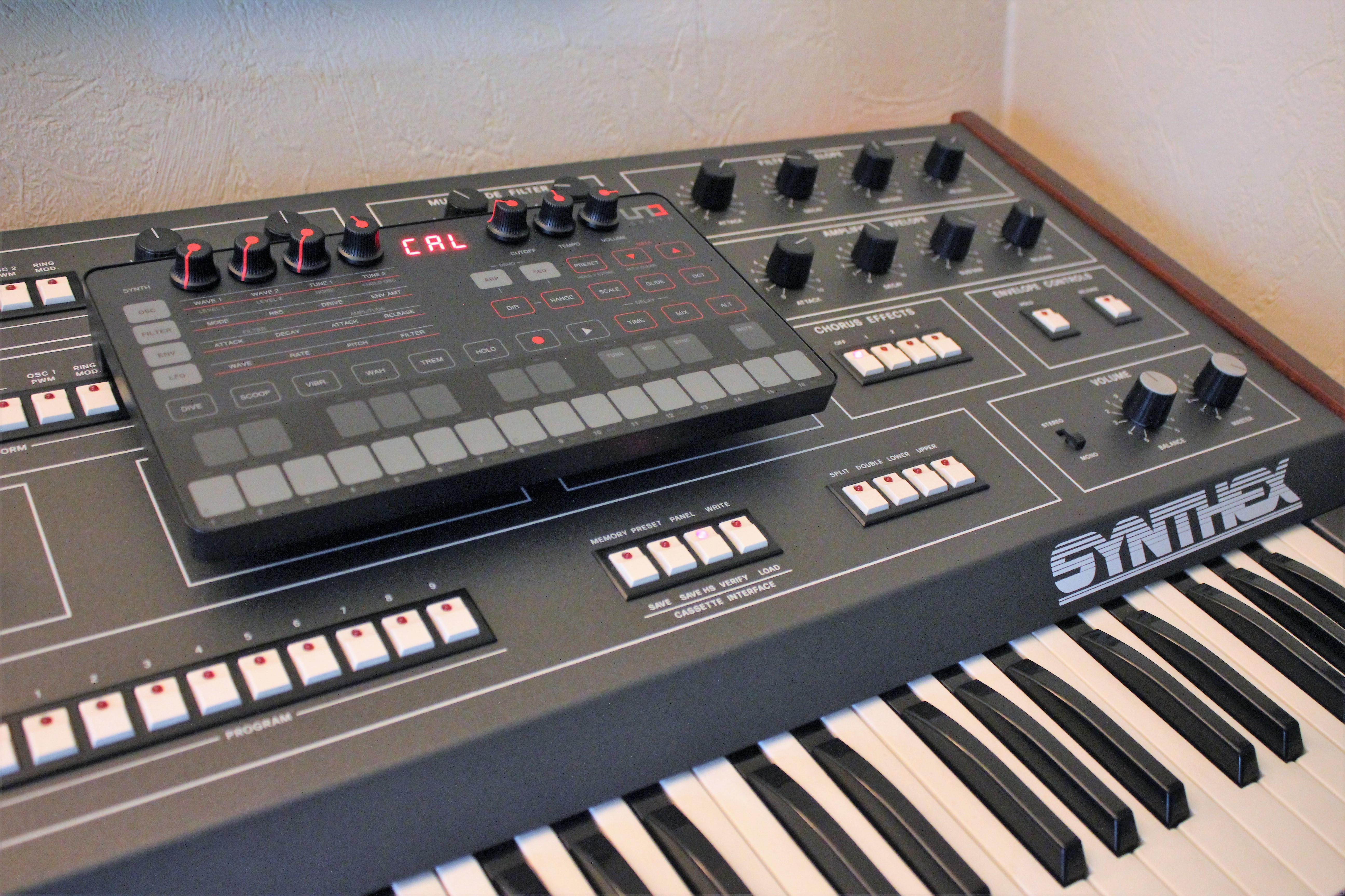 Uno Synth_2tof 12.JPG