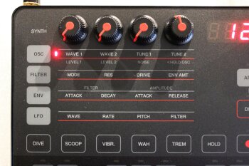 Uno Synth_2tof 05.JPG Uno Synth_2tof 05.JPG