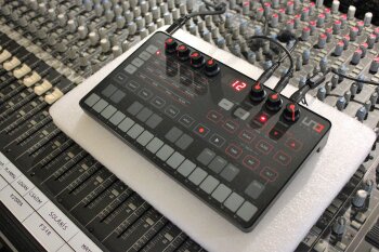 Uno Synth_2tof 03.JPG Uno Synth_2tof 03.JPG