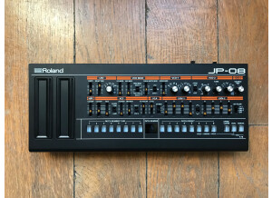 Roland JP-08 (9758)