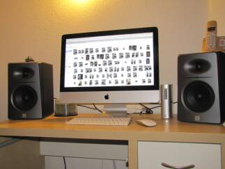 JBL LSR2325P