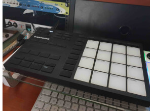 Native Instruments Maschine Mikro mk3 (72942)