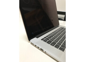 Apple MacBook Pro 15" Rétina Display (11630)