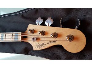 Squier Standard Jazz Bass (69672)
