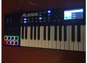 Alesis-VX49-49-Key-USB-MIDI-Controller-with-Full-Color