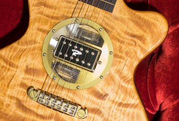 Valvebucker Close 2 Valvebucker Close 2