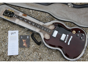 Gibson Angus Young SG Standard - Angus Cherry Aged Signed (62131)