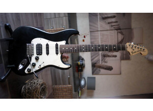 Fender Highway One Stratocaster HSS [2006-2011] (43793)