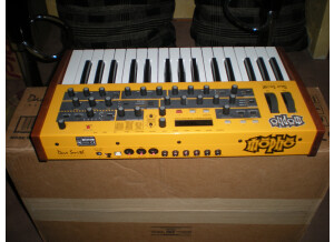 Dave Smith Instruments Mopho Keyboard (79084)