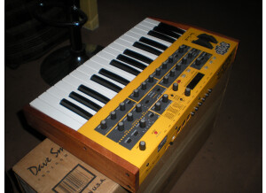 Dave Smith Instruments Mopho Keyboard (8368)