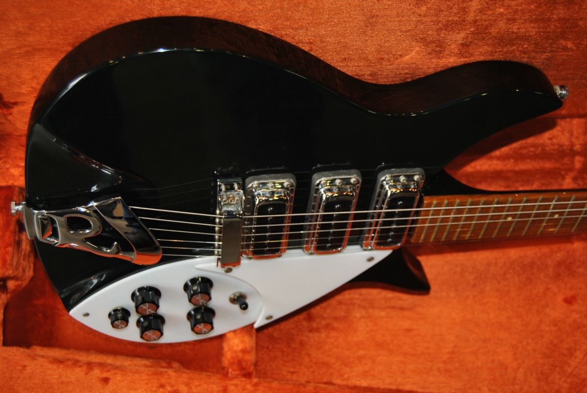 aria pro ii rickenbacker 325