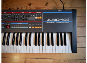 Roland JUNO-106 (5718)