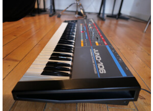 Roland JUNO-106S