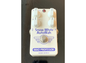 Mad Professor Snow White Bass Auto Wah HW
