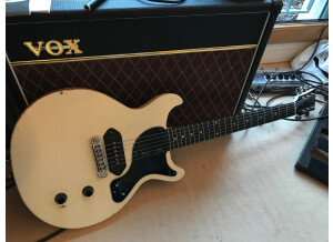 Gibson [Guitar of the Week #41] Nashville Les Paul Jr. Double Cutaway - White Satin (6010)