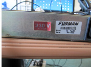 Furman PL-PLUS E (51260)