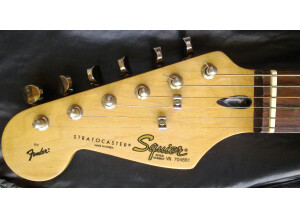 Squier Stratocaster Standard Korea Gaucher