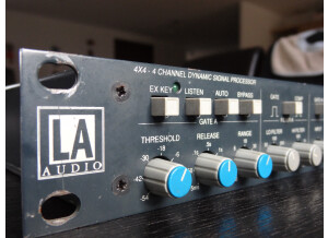 LA Audio 4X4 (85133)