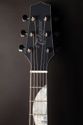 LTD-2019-Moon Neck close LTD-2019-Moon Neck close