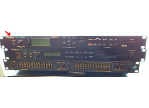 01-Roland SC-880