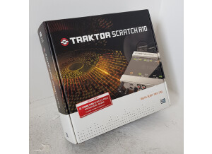 Native Instruments Traktor Scratch A10 (3527)