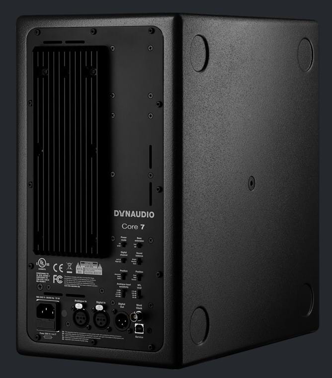 Dynaudio Core 7 : dynaudio-core-7-back