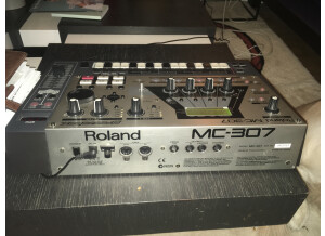 Roland MC-307 (82258)