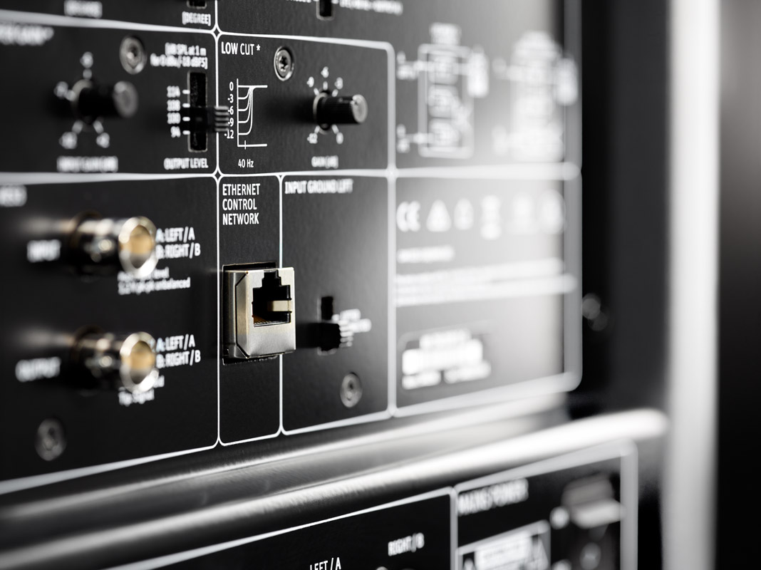 KH-750-DSP rear ethernet