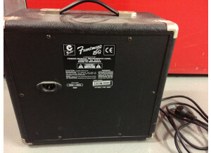 Fender FM 15G (13482)